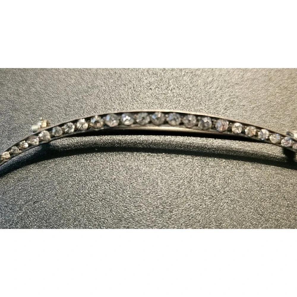 Gorgeous Vintage Crescent Shaped Brooch /‎ ? Sterling / Rhinestones (619)